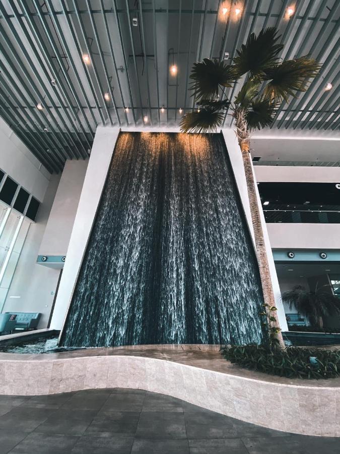 Ucsi Hotel Kuching Exterior photo